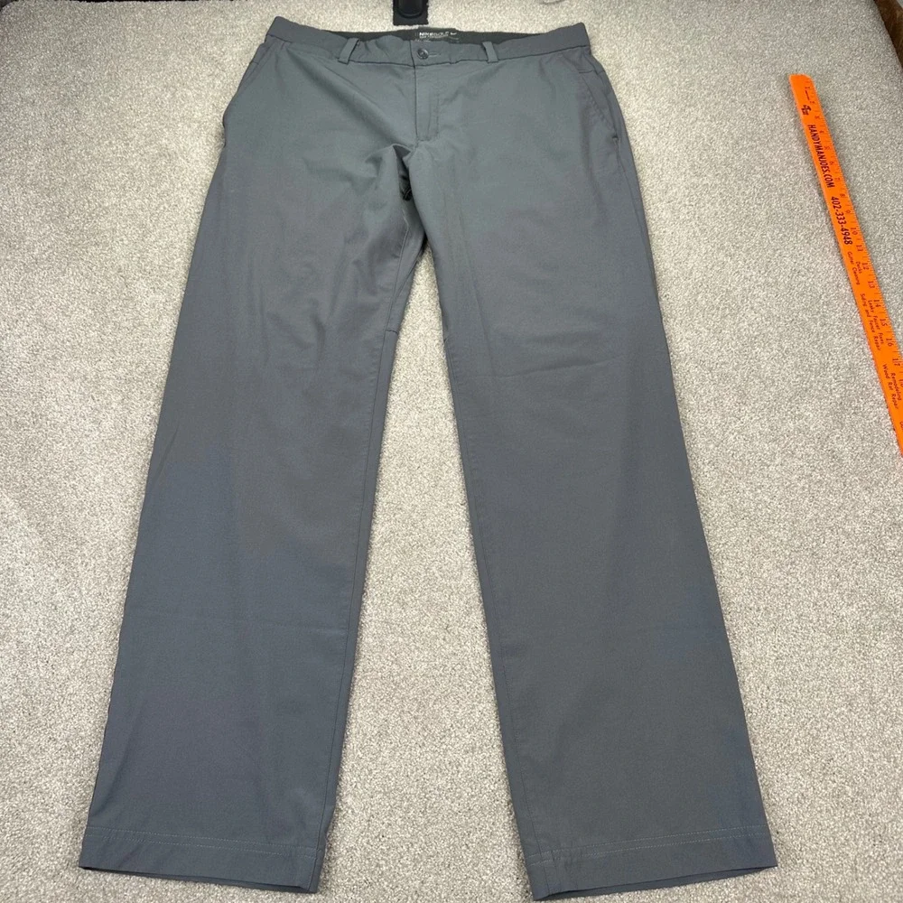 Nike Golf Mens 33x32 Tour Performance Dri-FIT Pants Gray Stretch Tech Golfcore